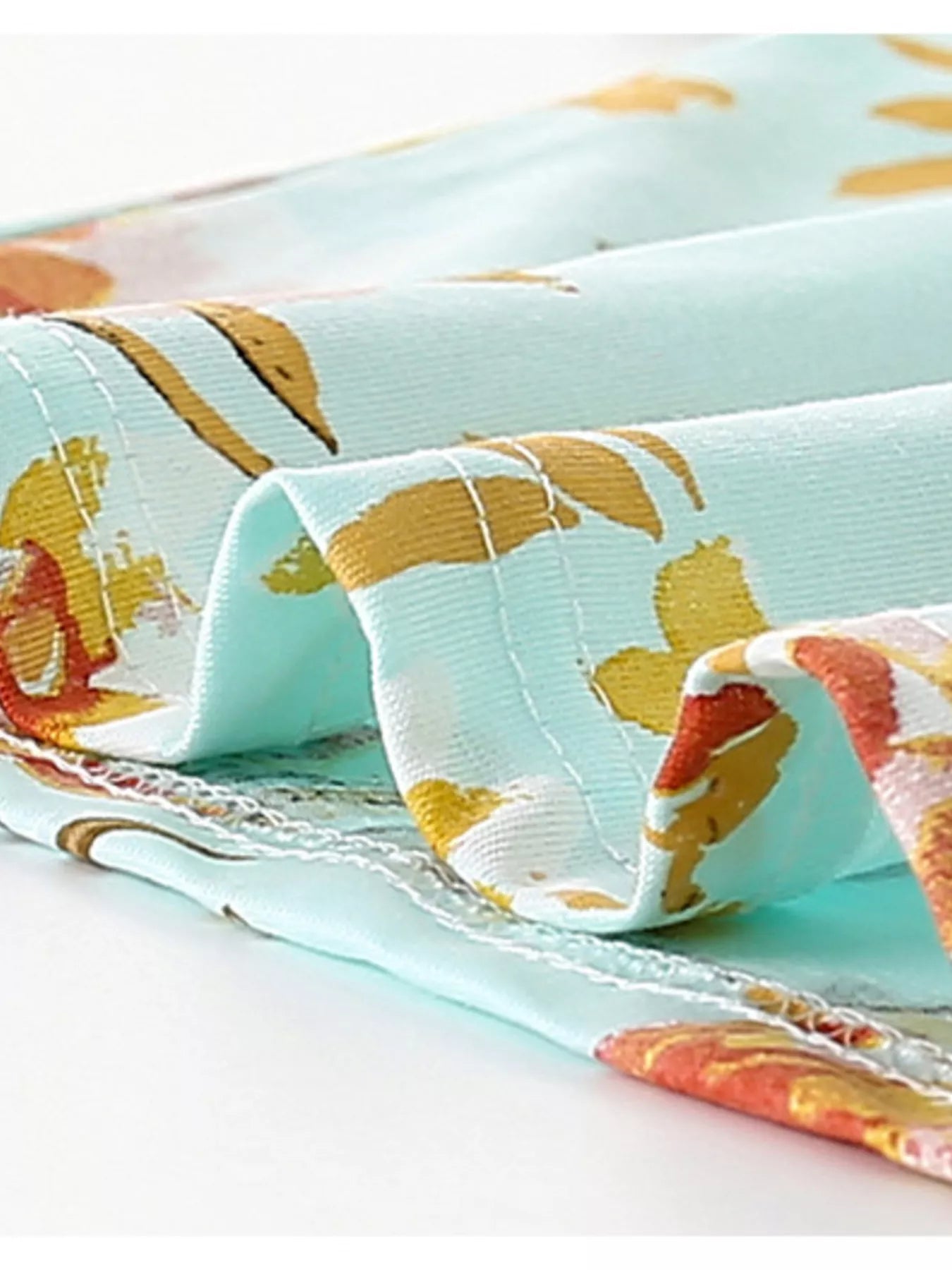 853cbf29bf484015b935456cef2d0445-Max-Origin